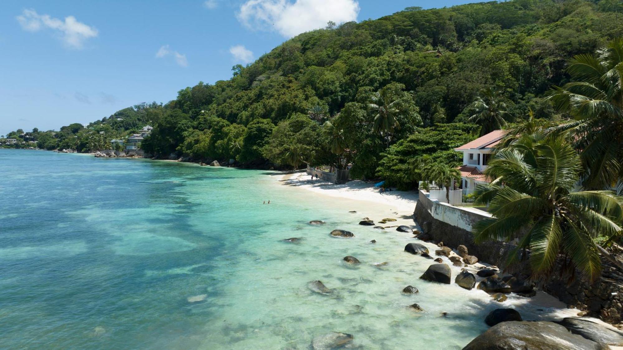 Beach View Villa - Beauvallon Villas โบวาลง ภายนอก รูปภาพ